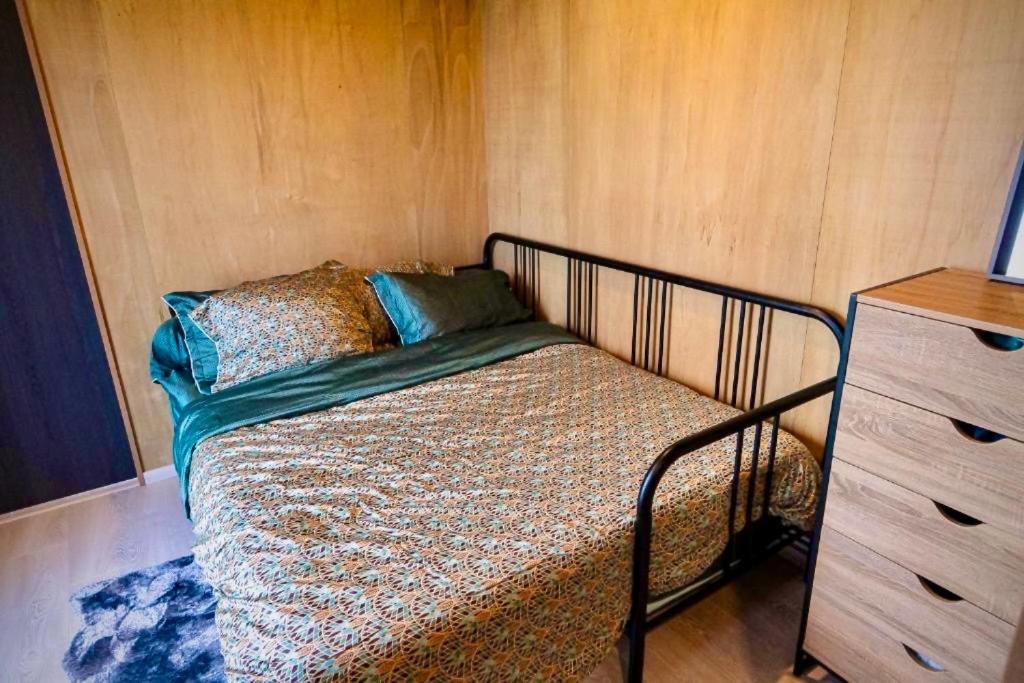 Avec Vue Et Jardin Calme Paris Saclay - 5min Rer B Apartment